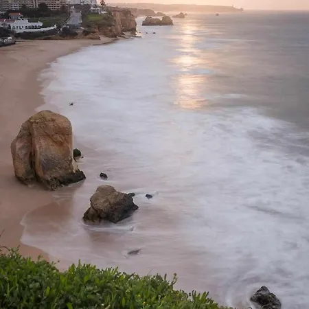 Monte E Pool * Portimao