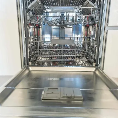 Monte E Pool Апартаменты Портиман