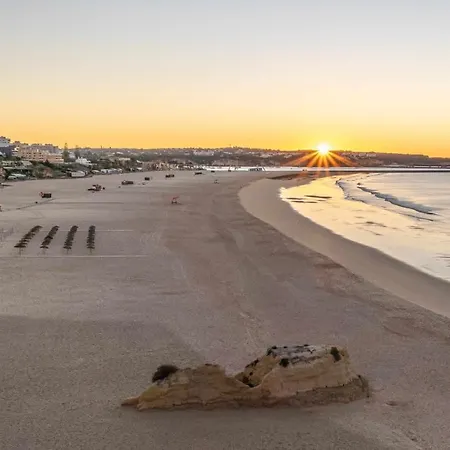 Lägenhet Monte E Pool