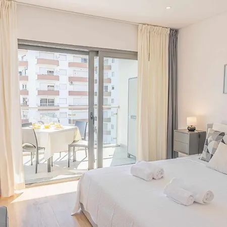 Monte E Pool Appartement